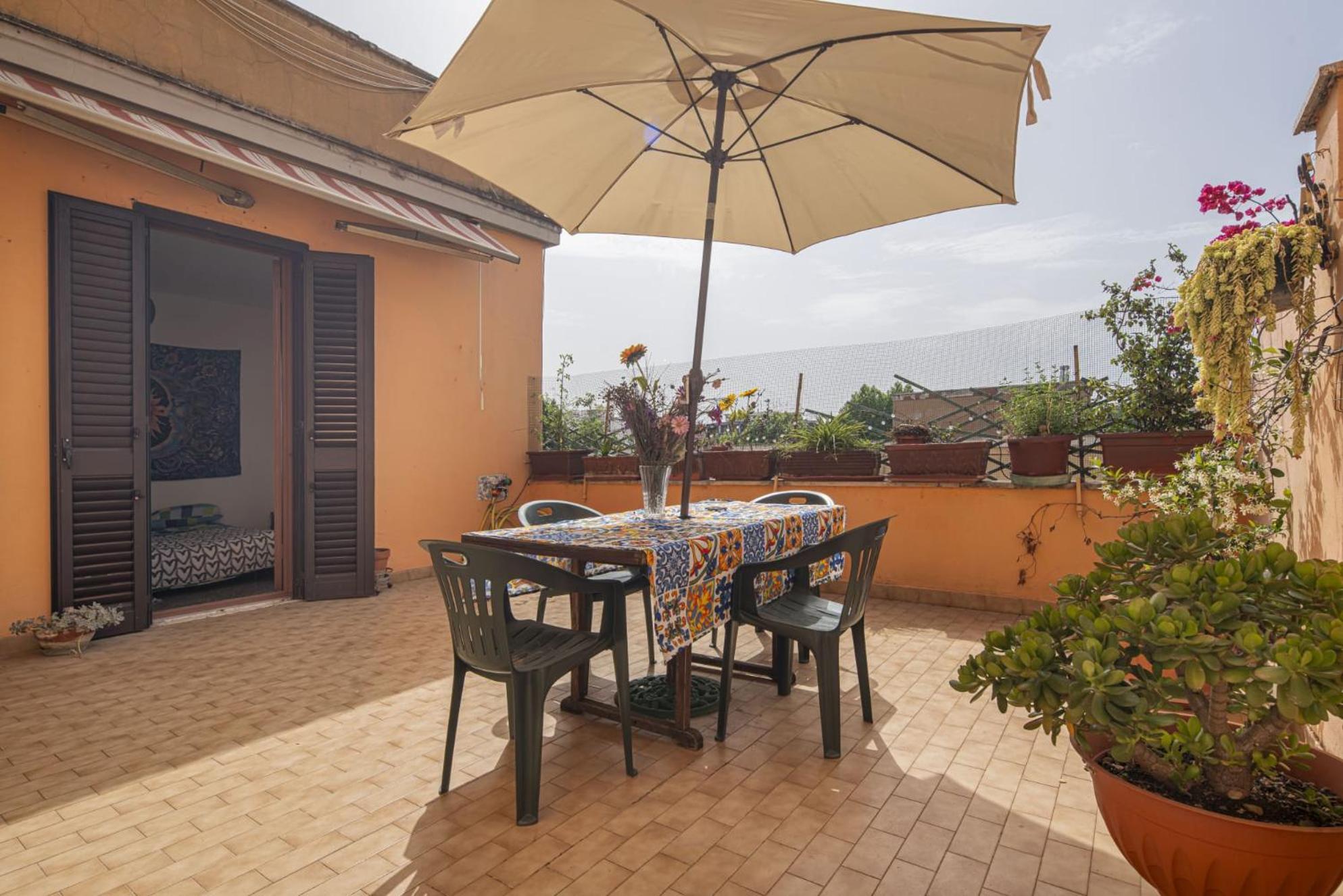 Appartement Carola'S Terrace / La Terrazza Di Carola à Rome Extérieur photo